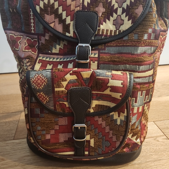 Handmade Embriodery Bag - Picture 3 of 7